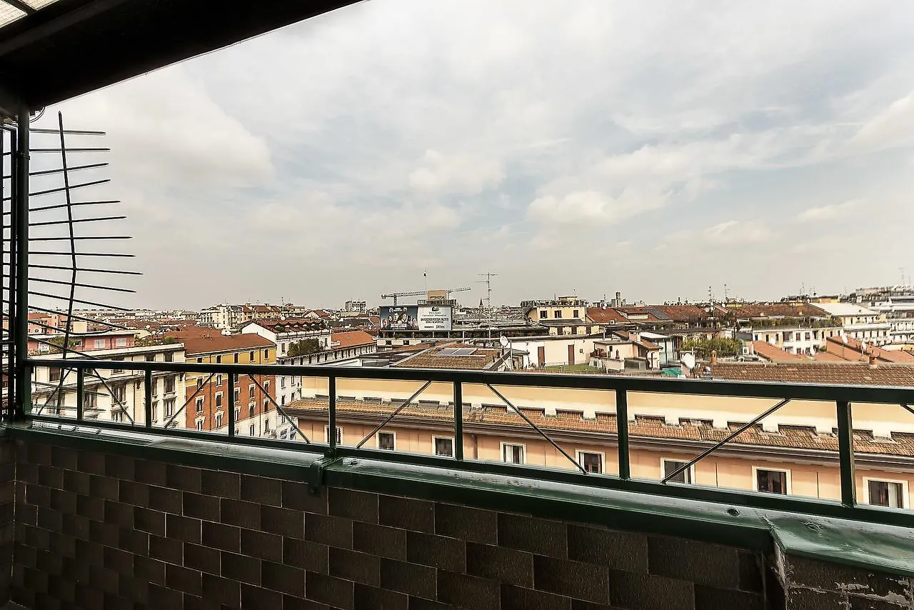 Galleria Buenos Aires 16 Milan Apartment